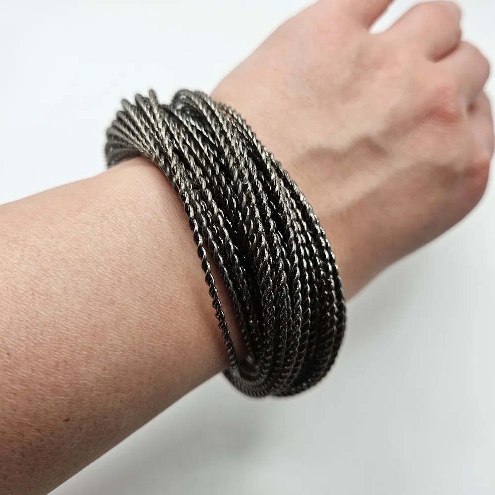 VINTAGE Gunmetal Twisted Interlocking Metal Chunky Statement Bangle Bracelet